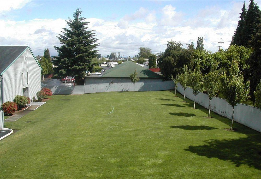Quality & - Hazel Dell 2* Vancouver
